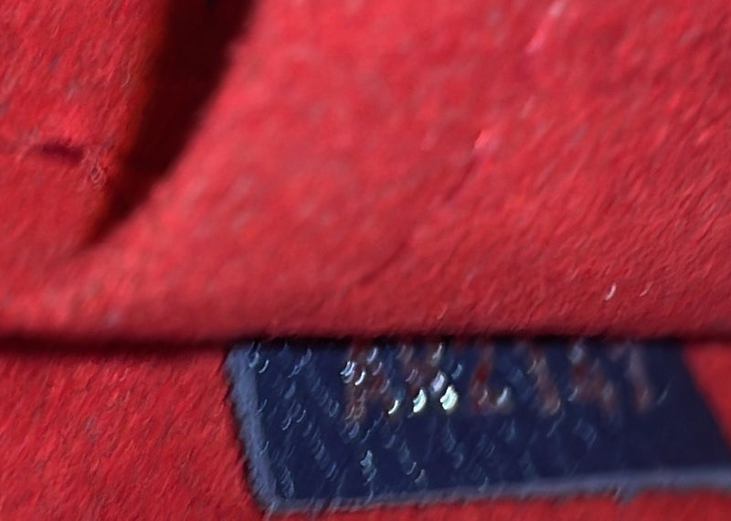 Louis Vuitton Lockmeto Handbag Leather