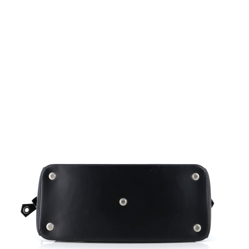 Louis Vuitton Dora Handbag Canvas And