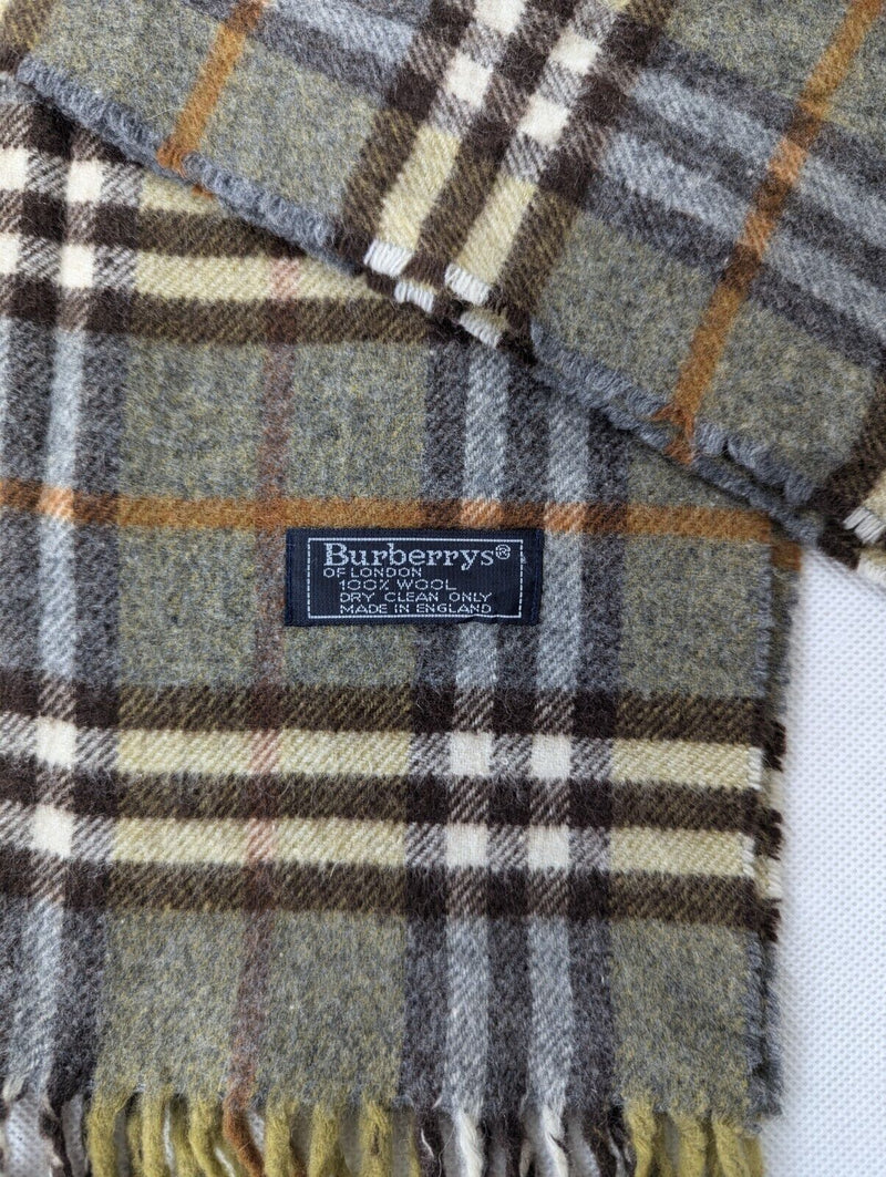 Burberry London Vintage Classic Nova