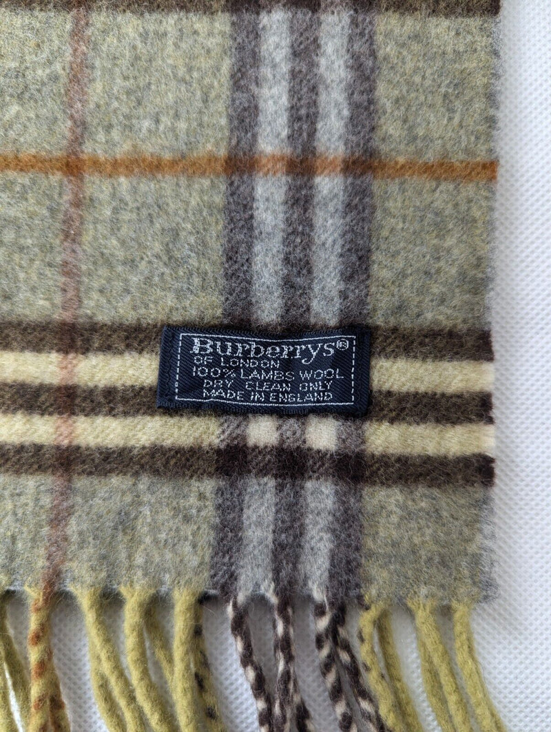 Burberry London Vintage Classic Nova