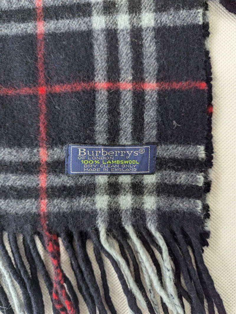 Burberry London Vintage Classic Nova