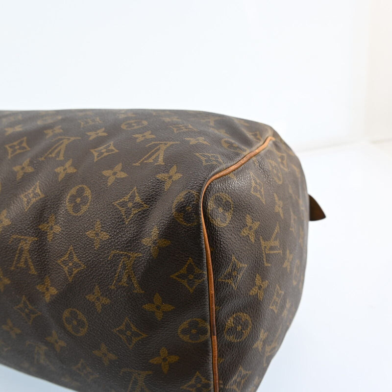 Louis Vuitton Speedy 40 Hand Bag Lv