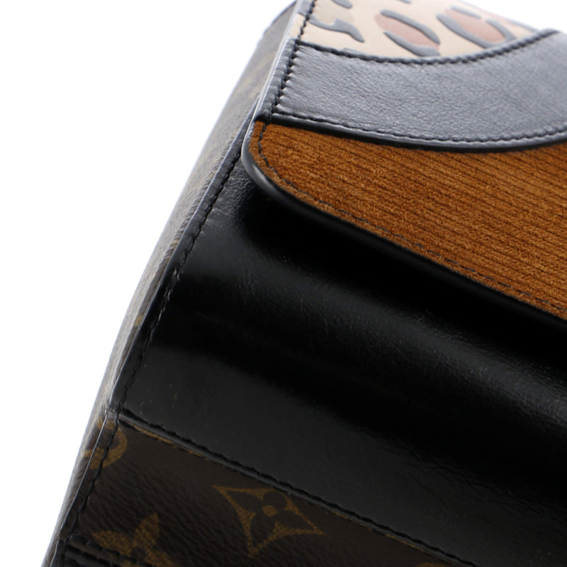 Louis Vuitton Twist Handbag Leopard Wild