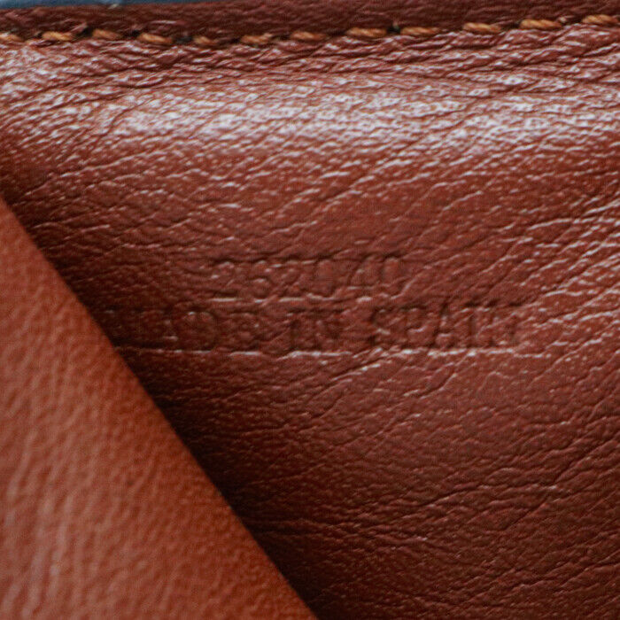 Loewe Small Vertical Wallet Grain Calf