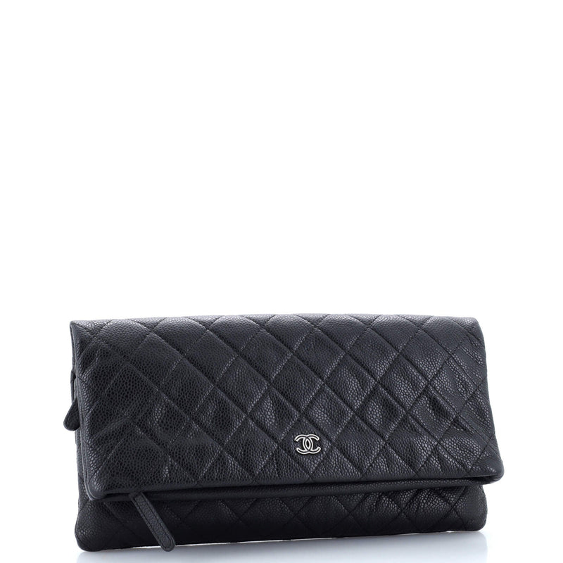 Chanel Beauty Cc Clutch Quilted Caviar