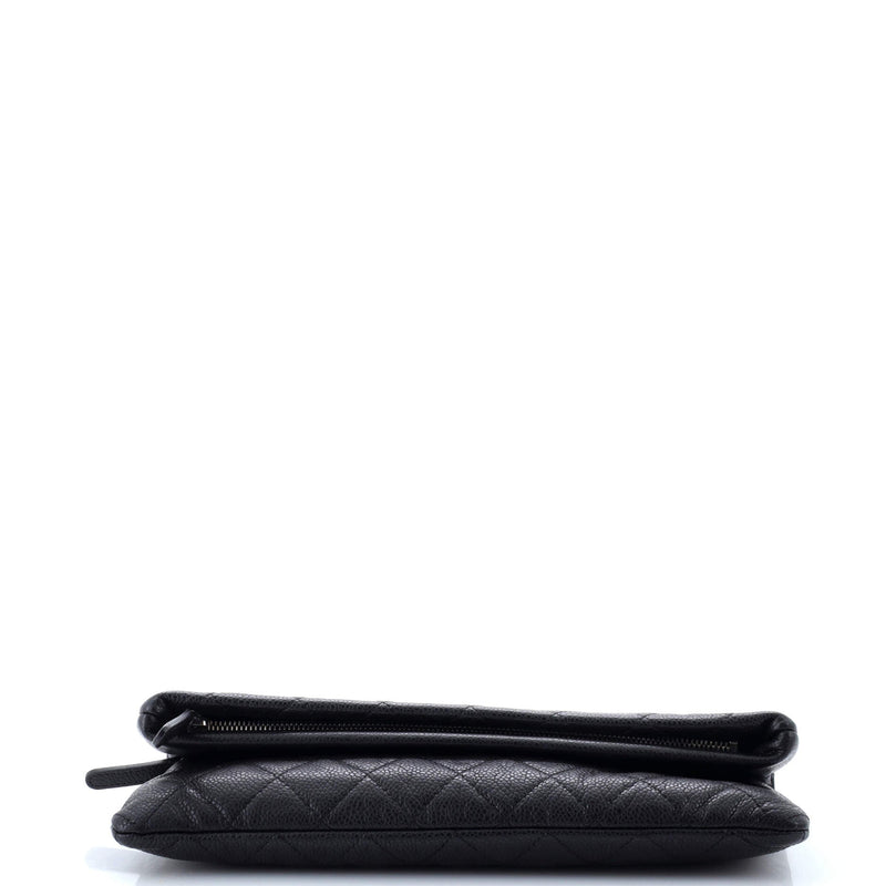 Chanel Beauty Cc Clutch Quilted Caviar