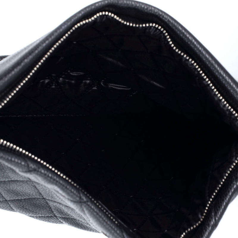 Chanel Beauty Cc Clutch Quilted Caviar