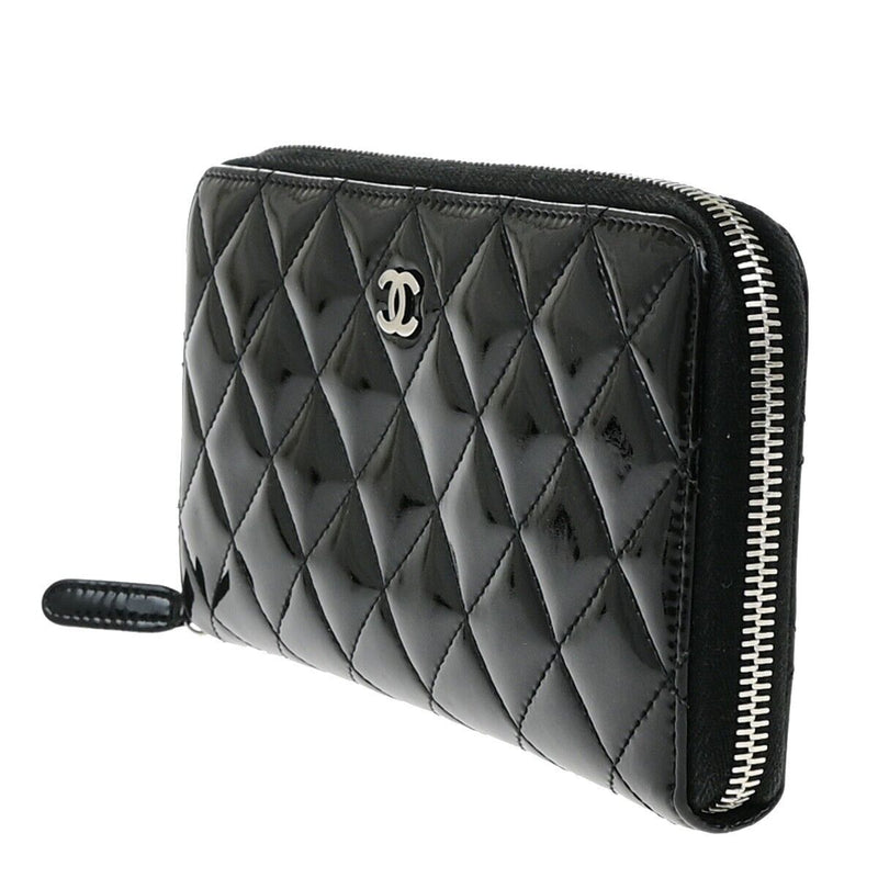 Chanel Cc Logo Matelasse Zipper Around