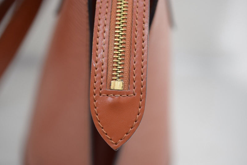 Louis Vuitton Saint Jacques