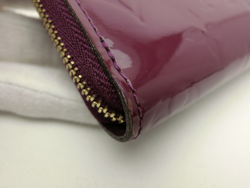 Louis Vuitton  Vernis Amethyste Coin