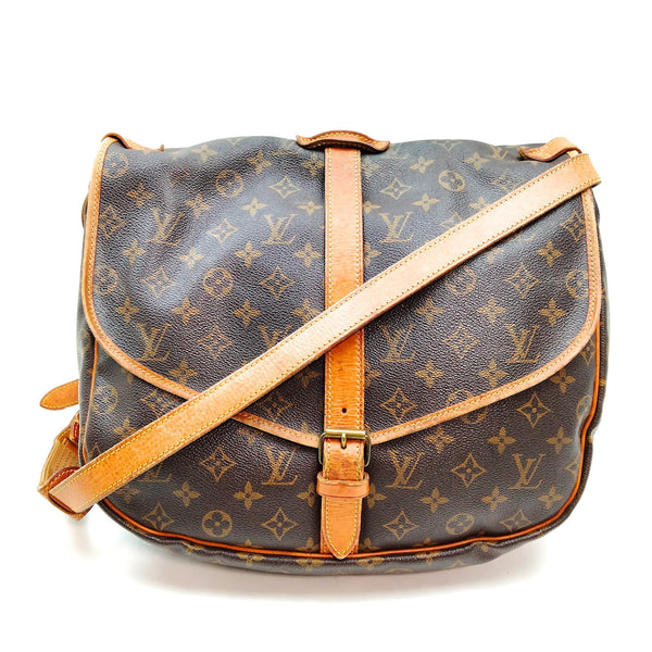 Louis Vuitton Lv Crossbody Bag Saumur 35