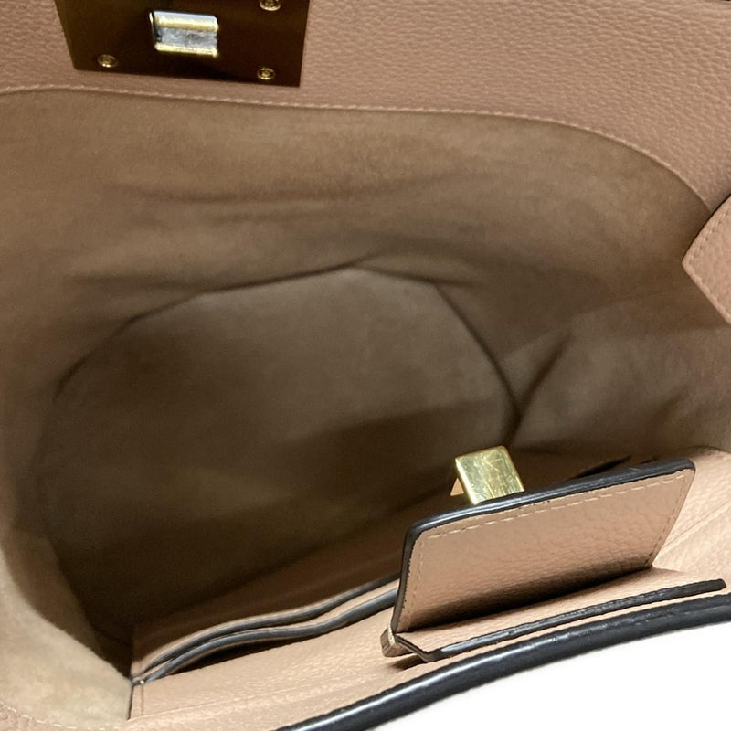 Salvatore Ferragamo Studio - Beige
