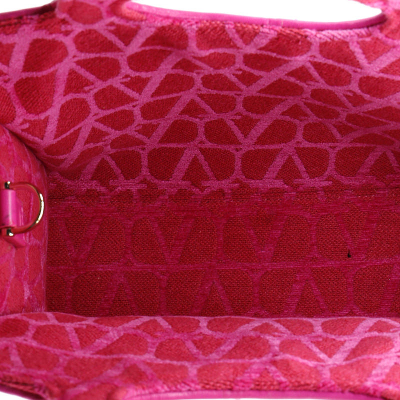 Valentino Garavani Le Troisieme Tote