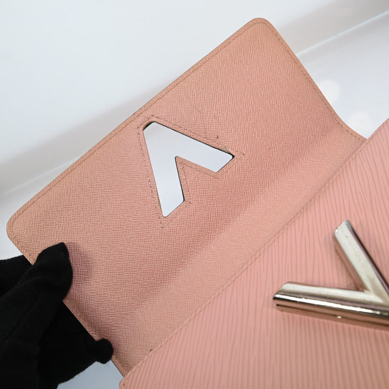 Louis Vuitton Lv Logo Twist Long Bifold