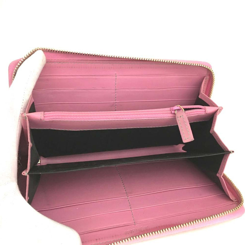 Yves Saint Laurent Cassandra Patent