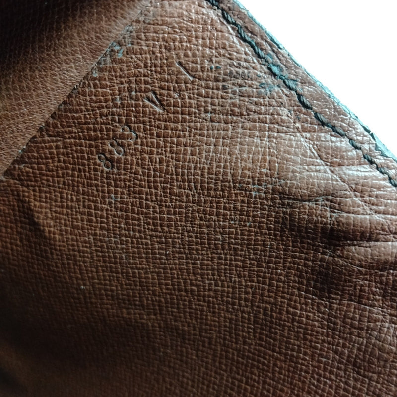 Louis Vuitton Lv Shoulder Bag Saint