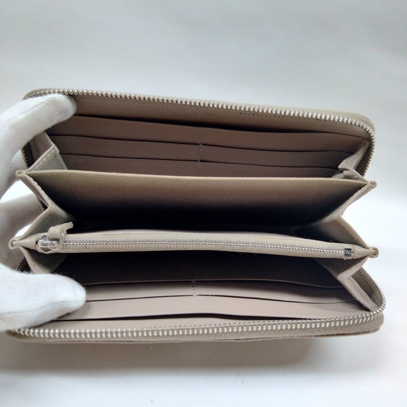 Fendi Long Wallet Beige Leather