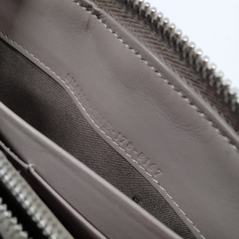 Fendi Long Wallet Beige Leather