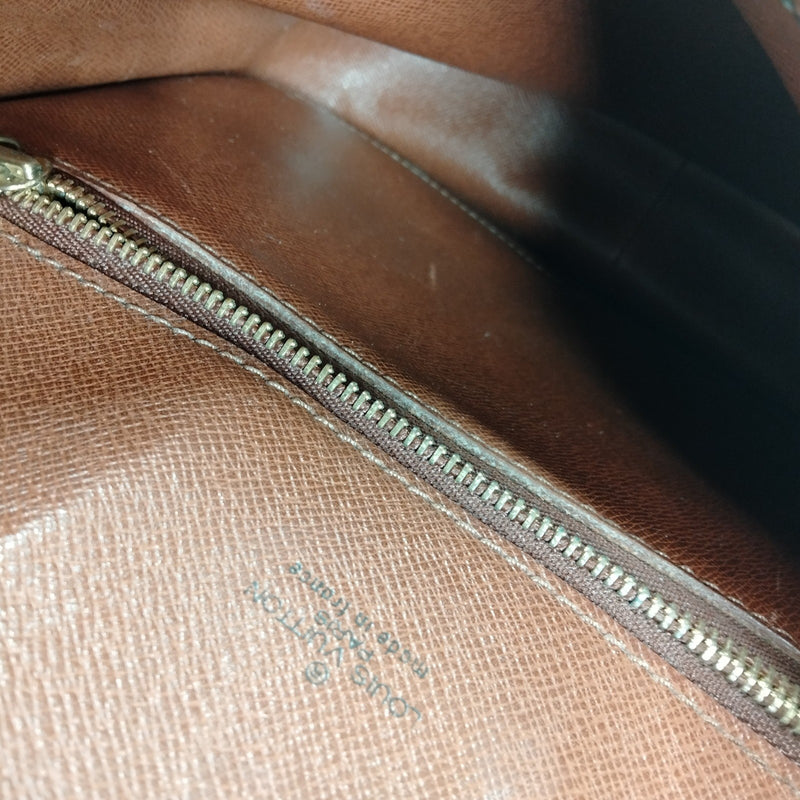 Louis Vuitton Lv Shoulder Bag Saint