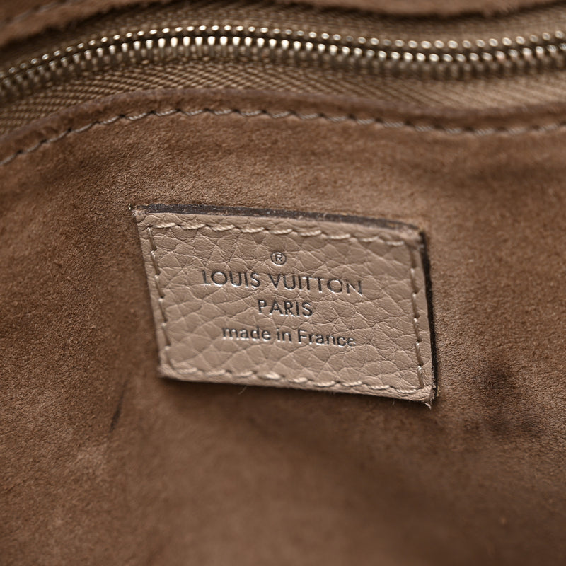 Louis Vuitton Veau Cachemire Soft Lockit