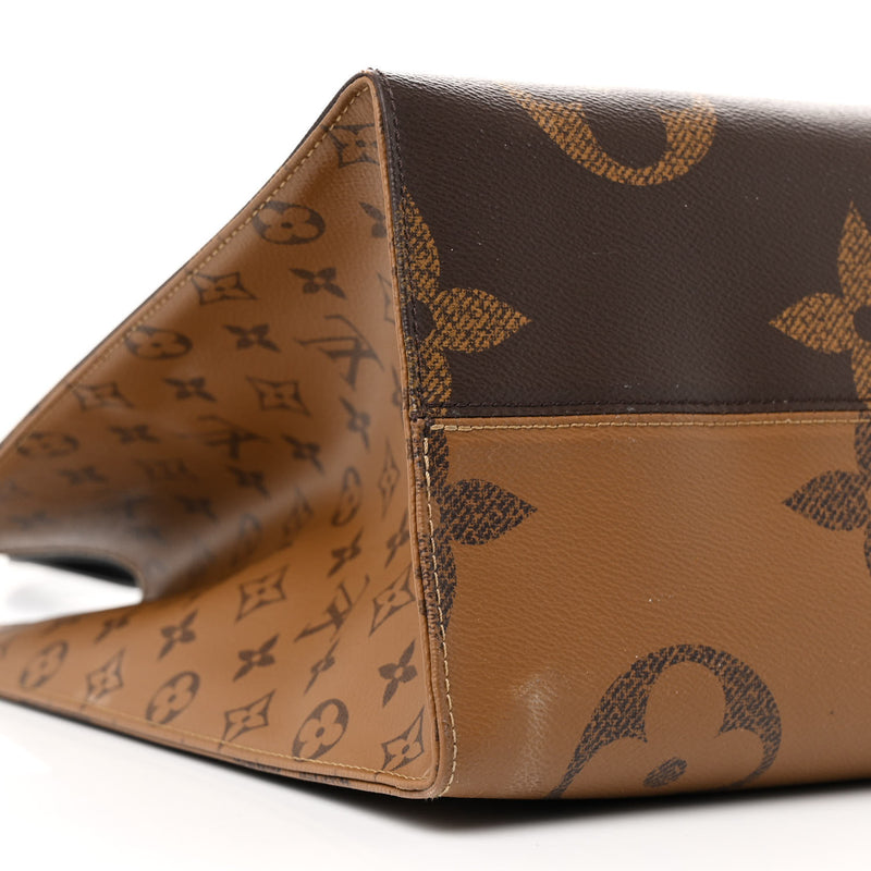Louis Vuitton Reverse Giant Onthego Gm