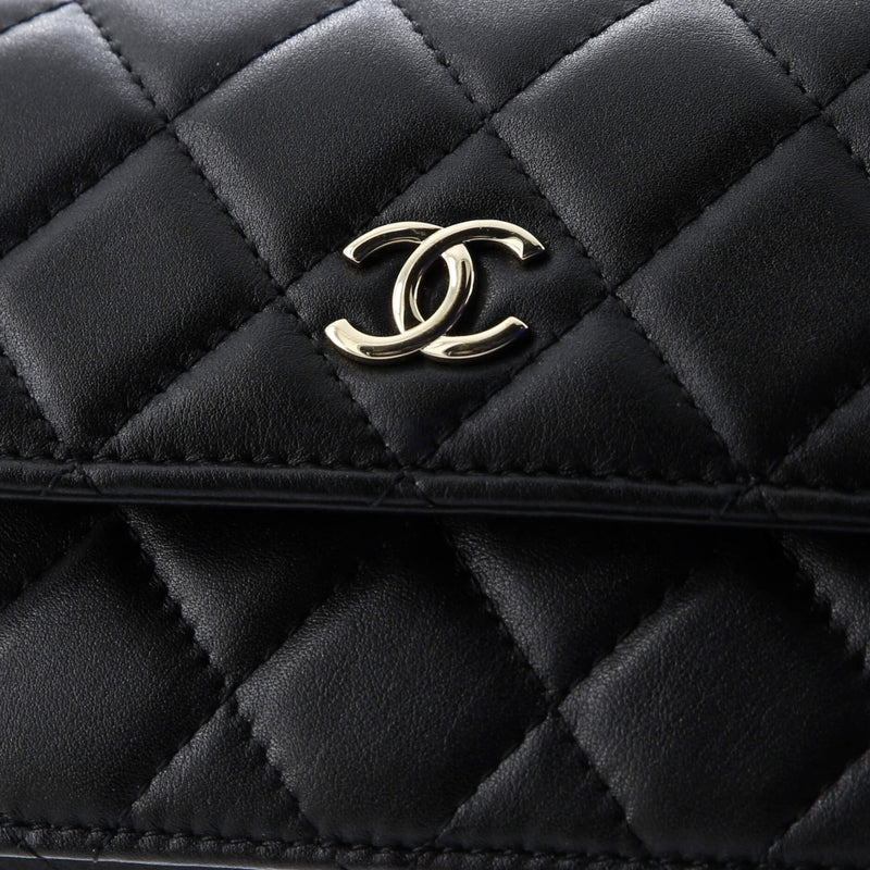 Chanel Pearl Strap Clutch With Chain