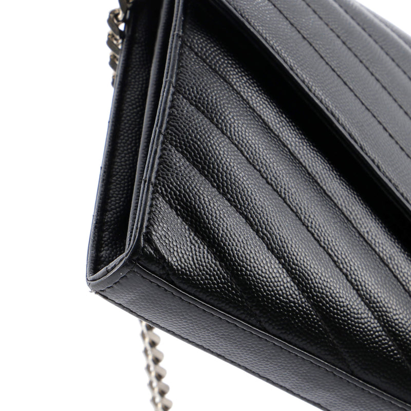Saint Laurent Classic Wallet On Chain