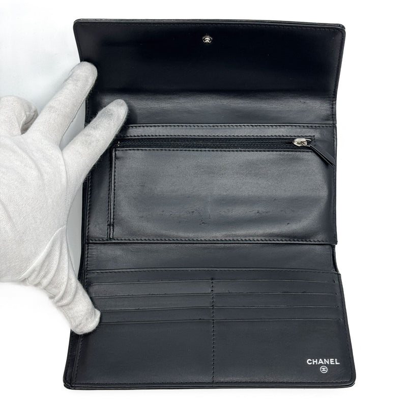 Chanel Camellia Coco Mark Trifold Long