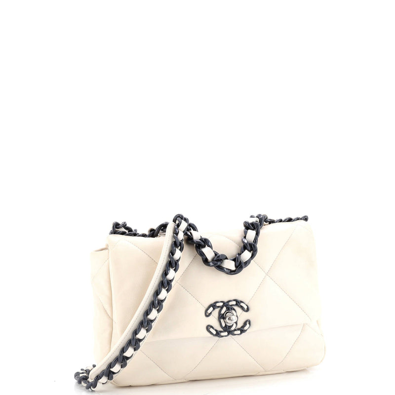 Chanel 19 Flap Bag Quilted Glossy