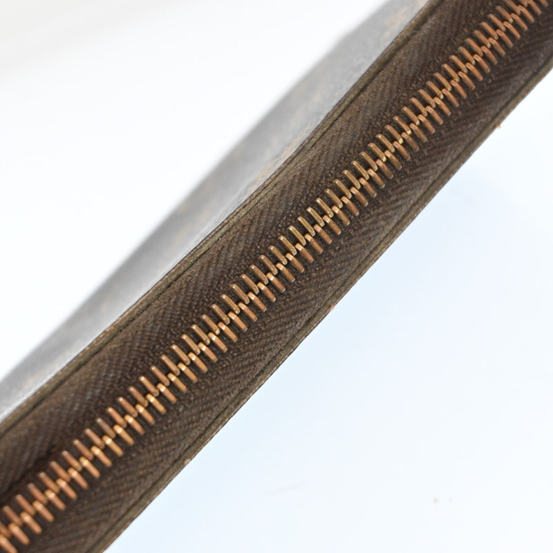Louis Vuitton Zippy Long Wallet