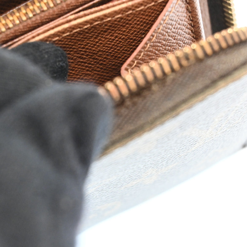 Louis Vuitton Zippy Long Wallet