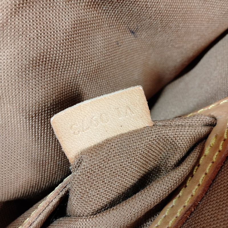 Louis Vuitton Lv Hand Bag Alma Brown