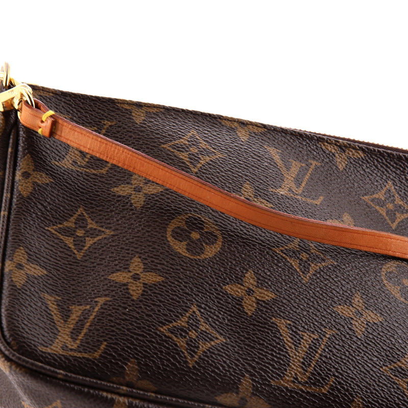 Louis Vuitton Pochette Accessoires