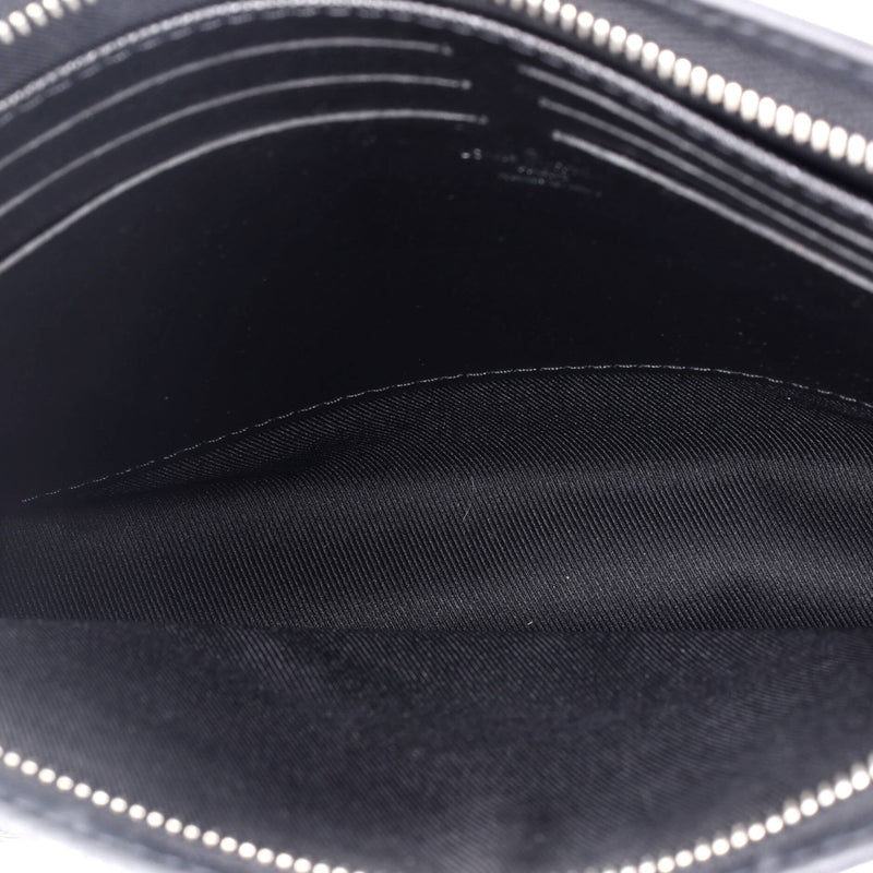 Louis Vuitton Pochette Voyage Damier