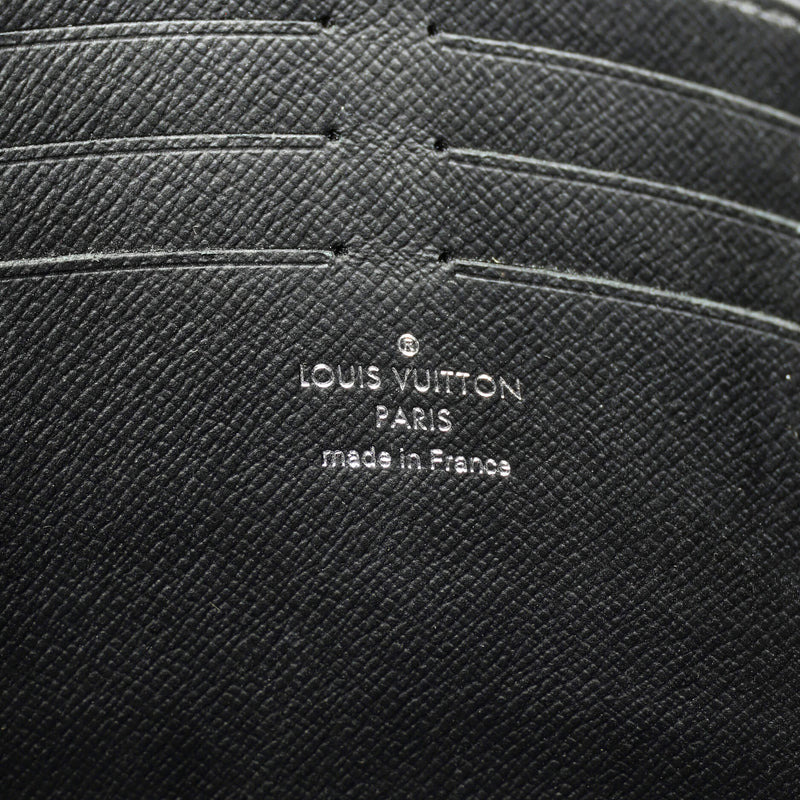 Louis Vuitton Pochette Voyage Alps