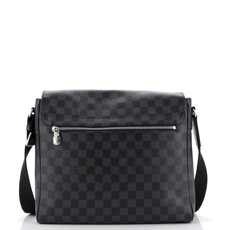 Louis Vuitton District Nm Messenger Bag