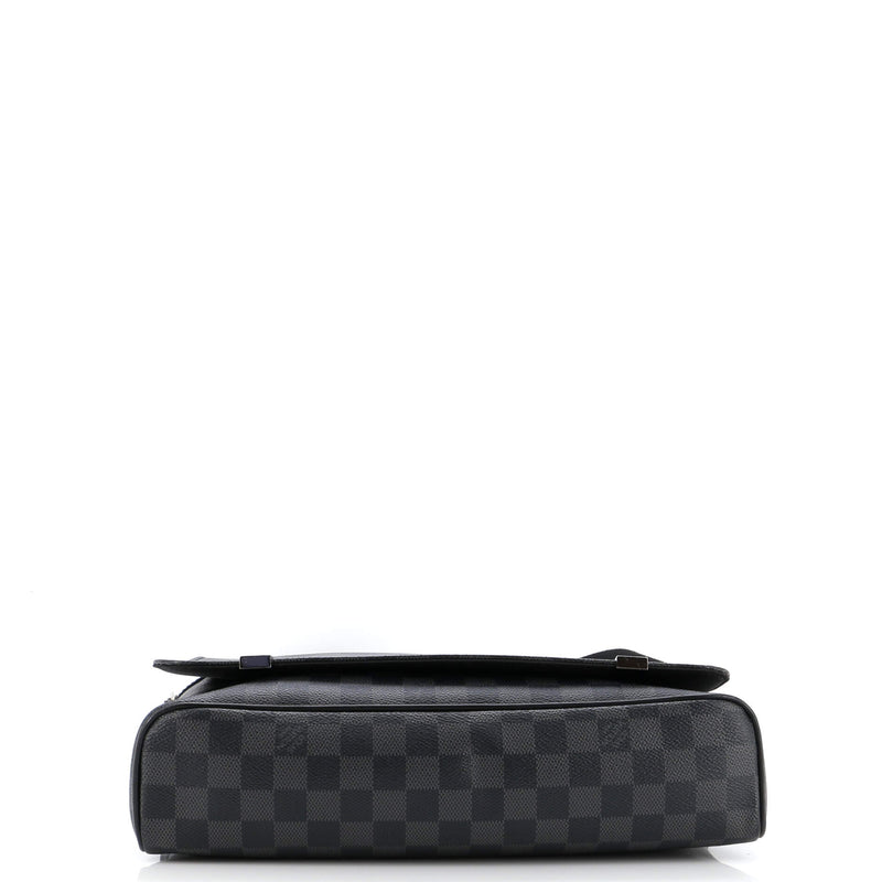 Louis Vuitton District Nm Messenger Bag