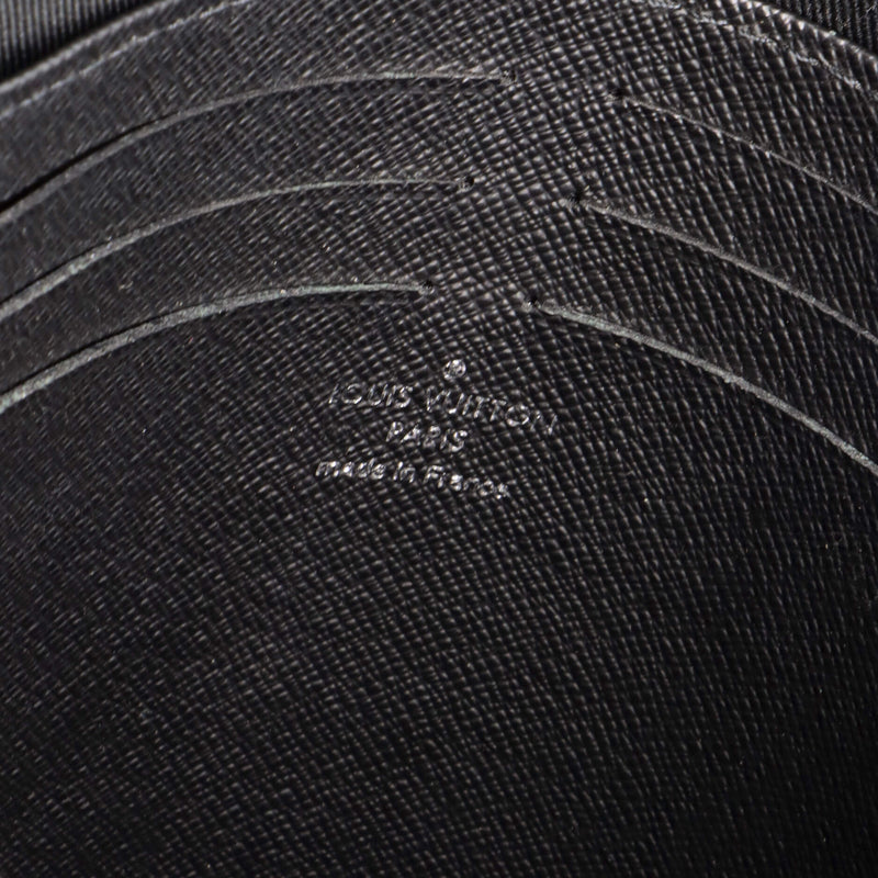 Louis Vuitton Pochette Voyage Eclipse