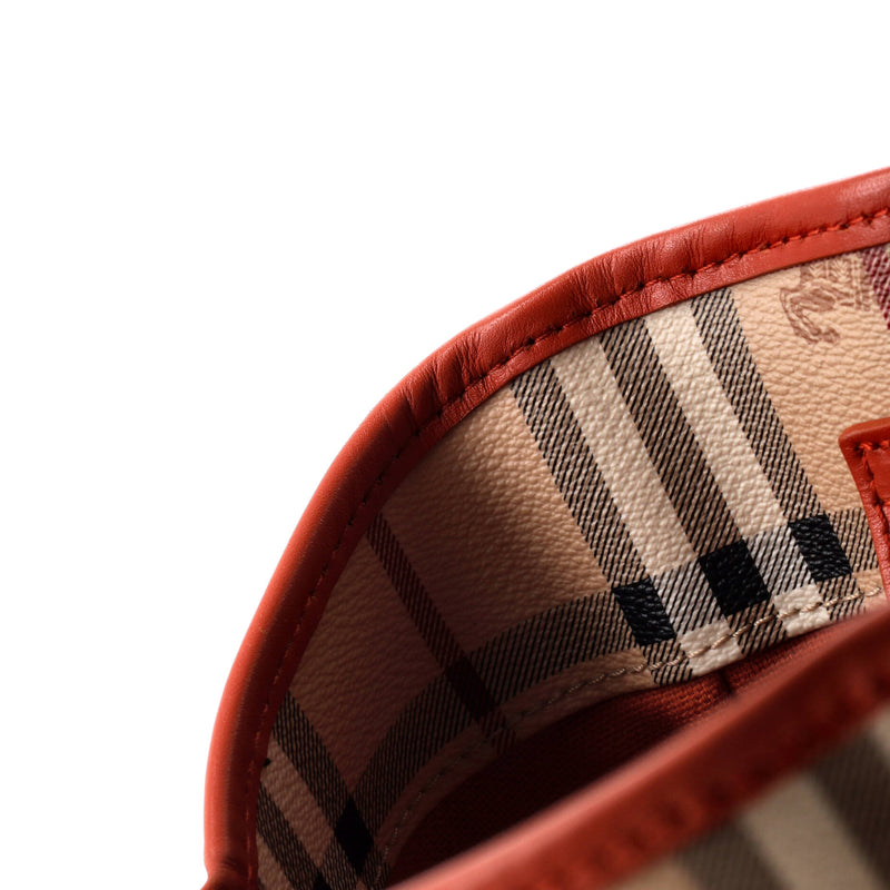Burberry Canterbury Tote Haymarket