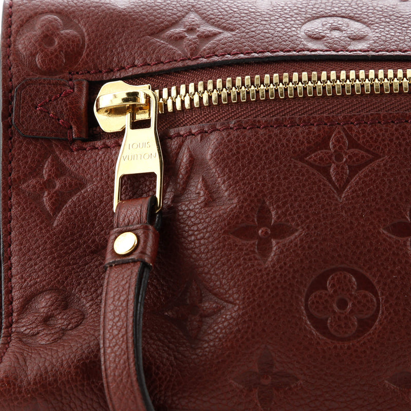 Louis Vuitton Petillante Clutch