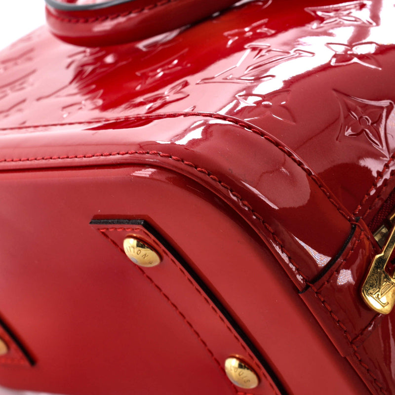 Louis Vuitton Alma Handbag Vernis Bb