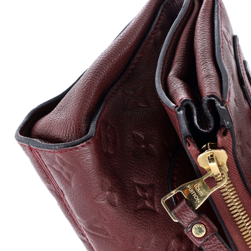 Louis Vuitton Petillante Clutch