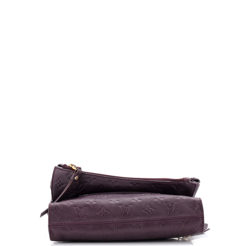 Louis Vuitton Petillante Clutch