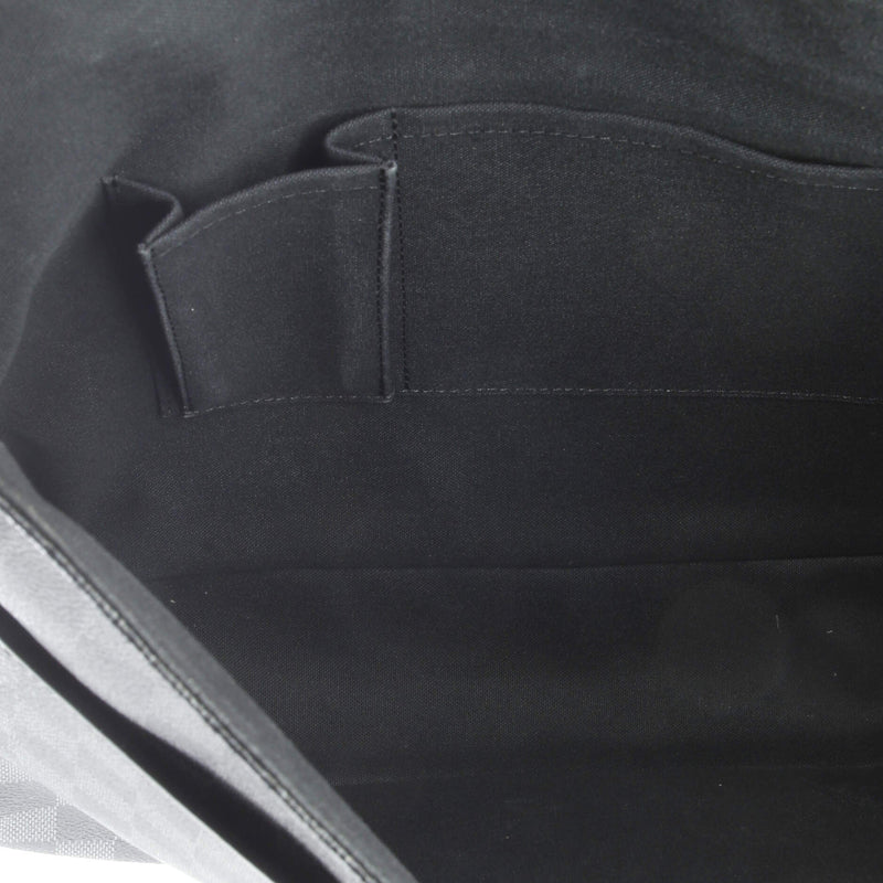 Louis Vuitton Daniel Messenger Bag