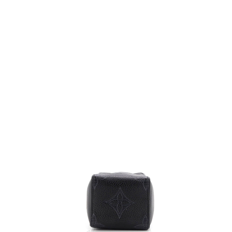 Louis Vuitton Wash Pouch Shadow Giant