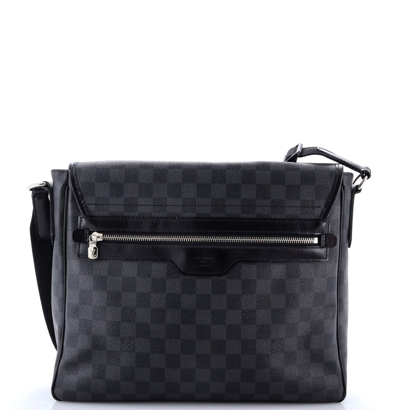 Louis Vuitton Daniel Messenger Bag