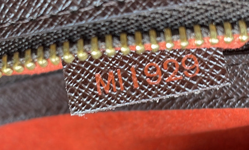 Louis Vuitton Venice Sac Plat Bag Damier