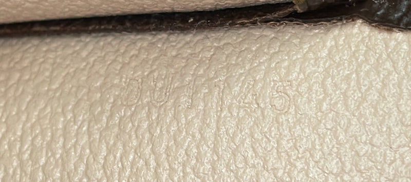 Louis Vuitton Toiletry Pouch Canvas 26