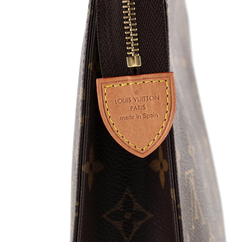 Louis Vuitton Toiletry Pouch Canvas 26