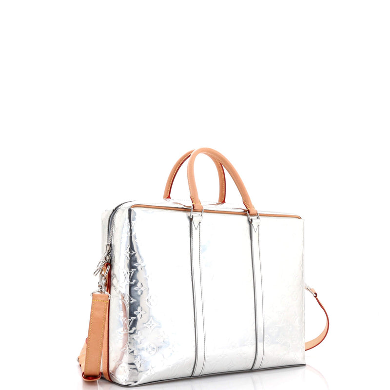 Louis Vuitton Neo Porte Documents Voyage